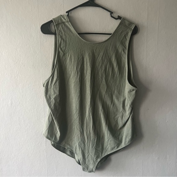 American Eagle Sage Green Bodysuit Size XXL - Picture 1 of 7